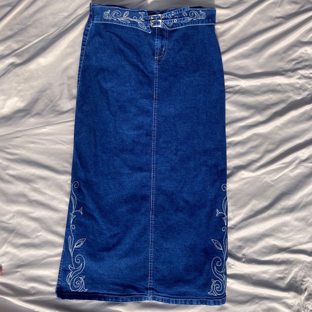 Vintage, long, western style,
denim skirt.